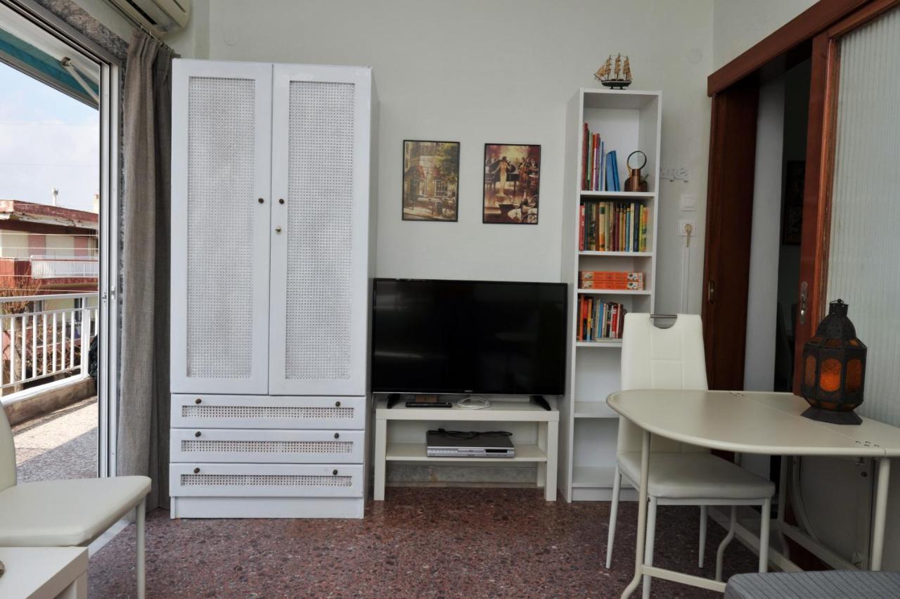 Themis 40 Steps From Beach Paralia Dionysiou Exterior photo